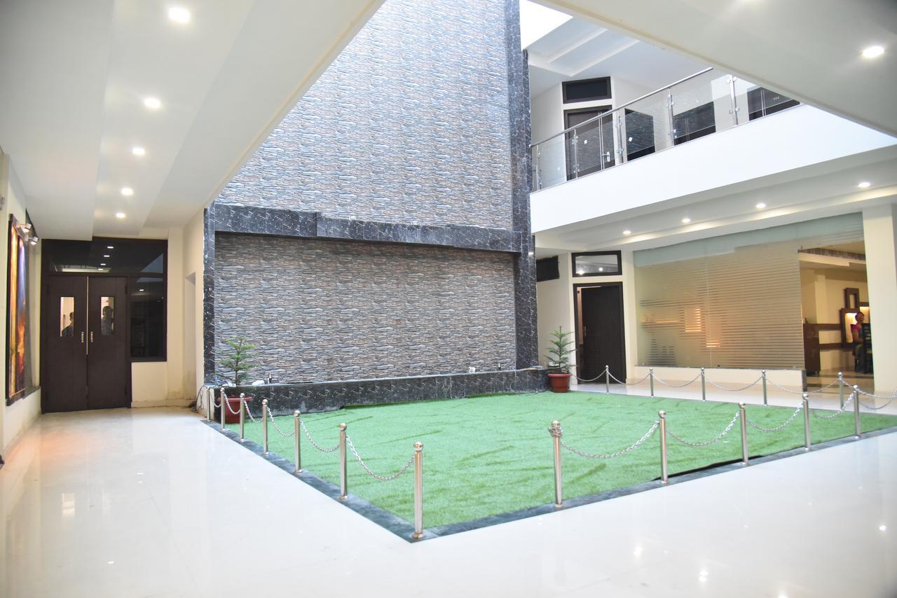Hotel Castle View Roorkee Zewnętrze zdjęcie
